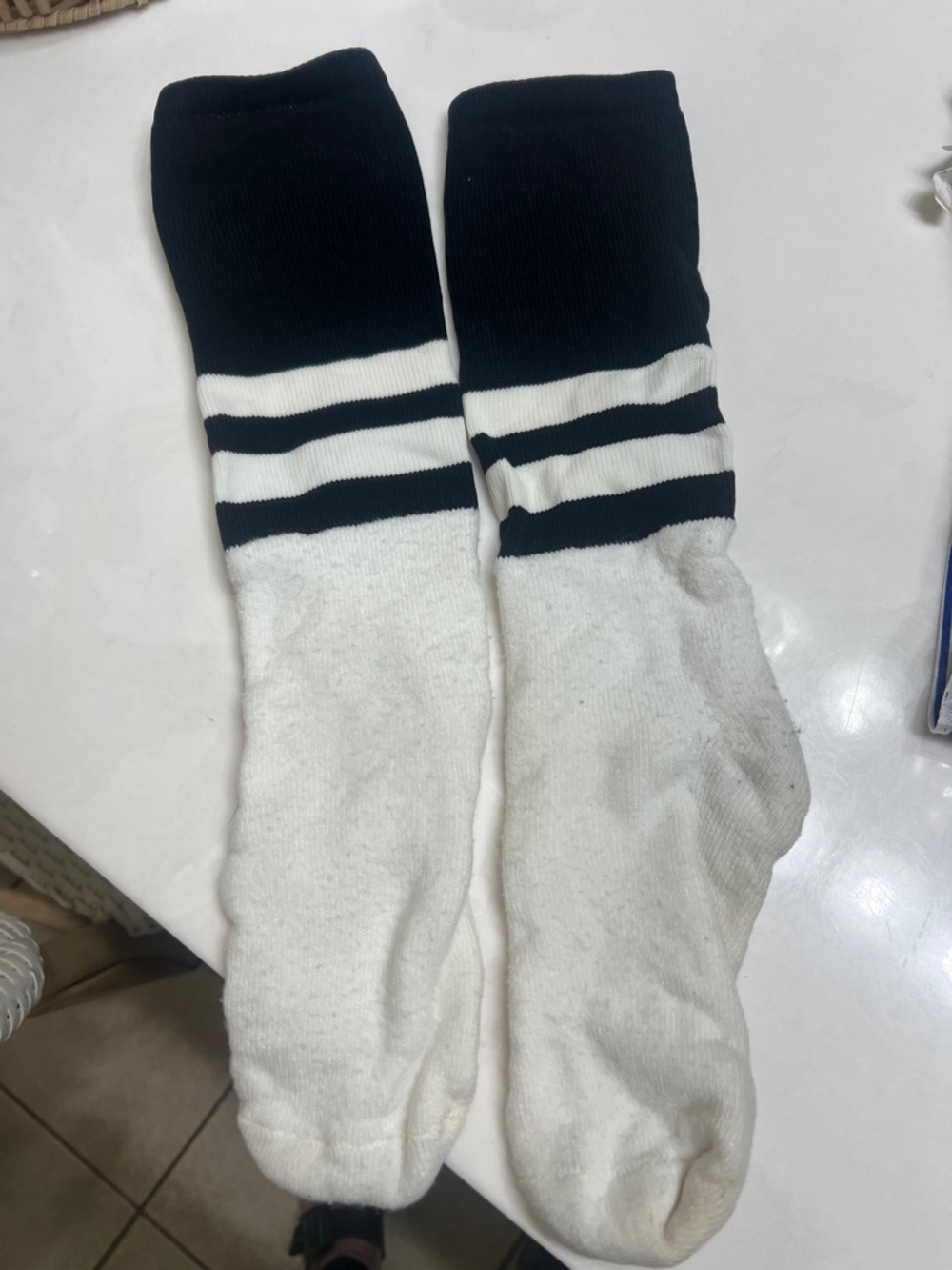 Women’s Crew Athletic Socks in Black and White